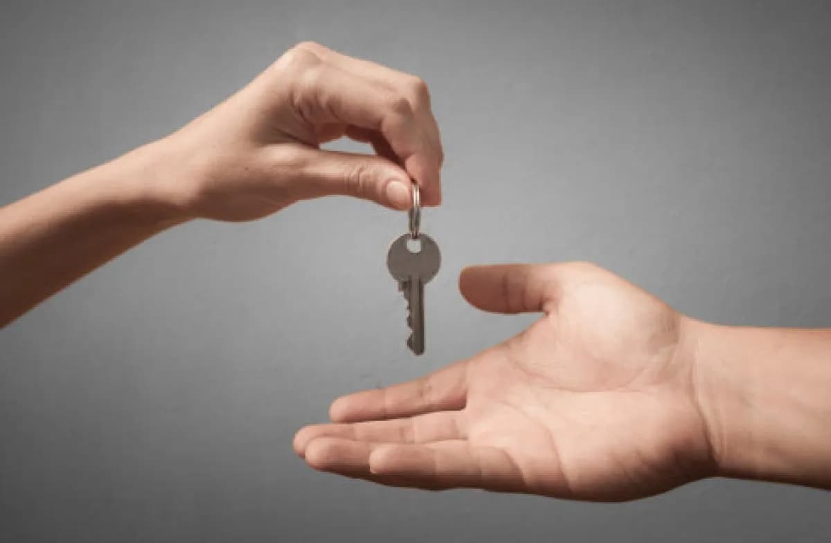 Ile czasu na zapłacenie podatku od sprzedaży nieruchomości? Uniknij kar.